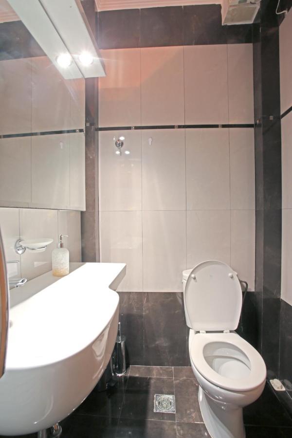 Apartment Near The Sea And The Athens Airport , Artemida ภายนอก รูปภาพ